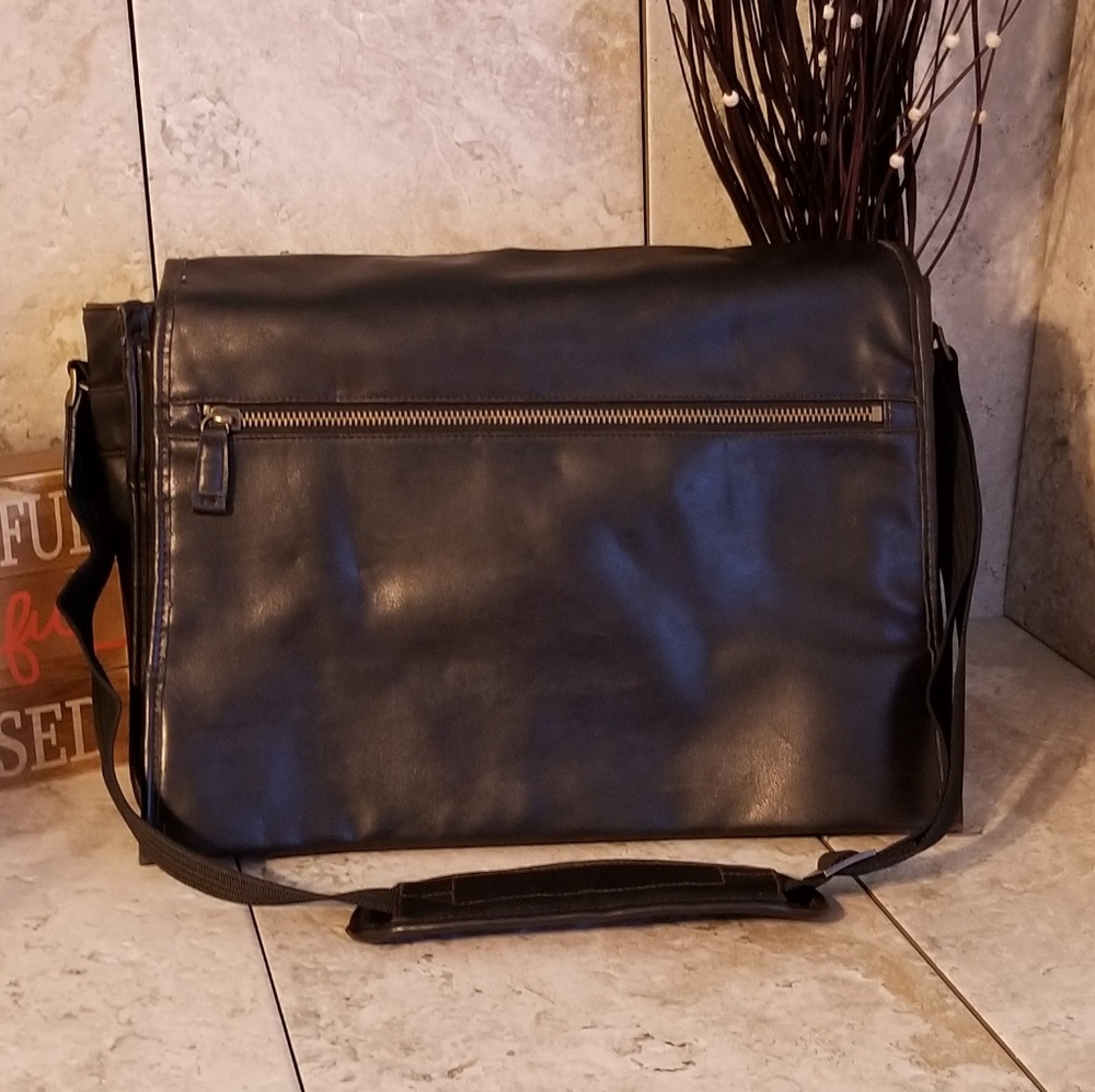Buxton Laptop Bag